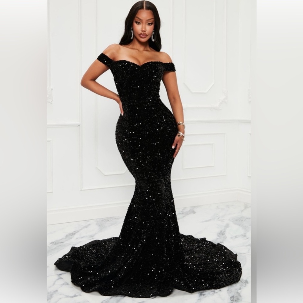 Off the Shoulder Long sleeve Sequined Gown